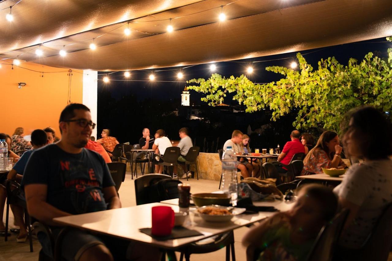 Slow Life Camping Venta Del Moro Buitenkant foto